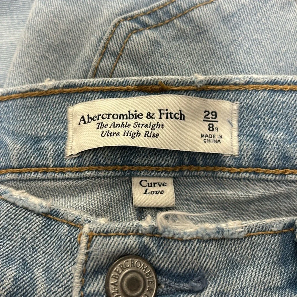 Abercrombie & Fitch excellent ankle